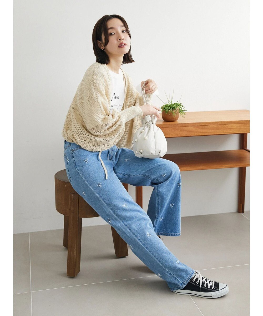 Green Parks ・Ｄｏｕｂｌｅ　Ｆｌａｇｓ　リボン刺繍ストレートデニム 