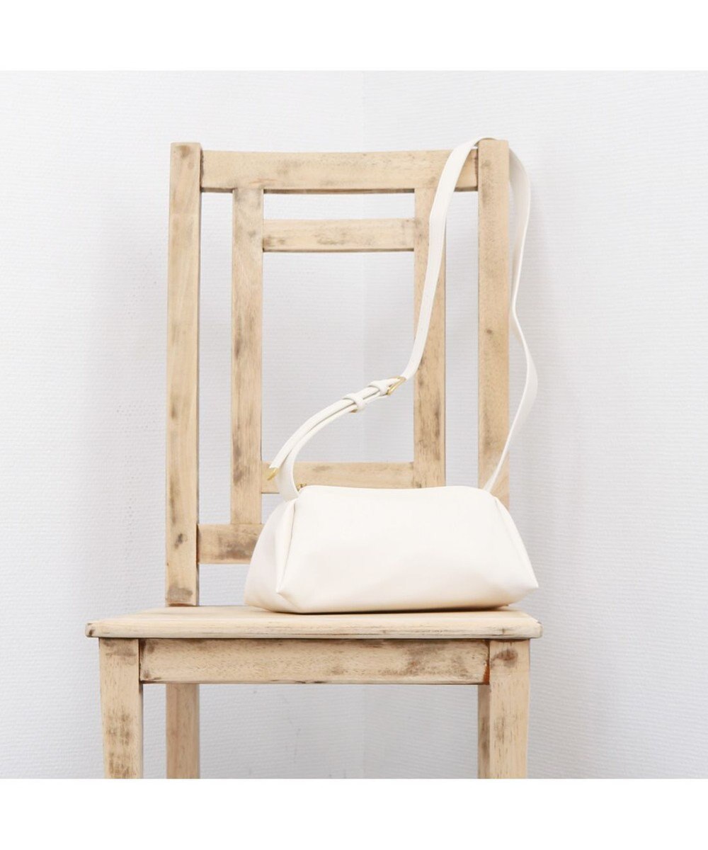 UNBILLION 【テレビ ドラマ着用アイテム】カシュカシュ cachecache / 合成皮革横長ショルダー 