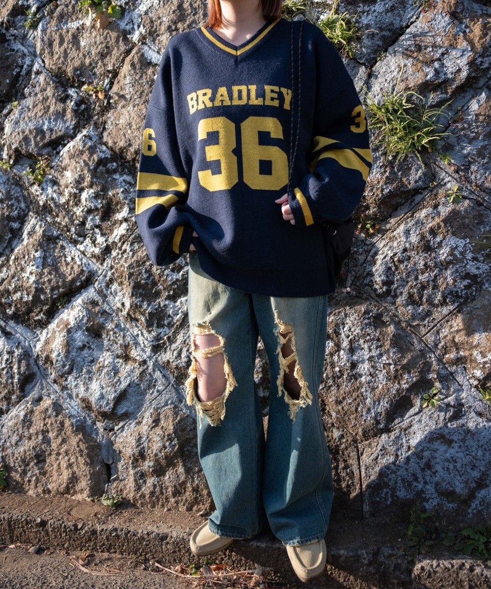 WEGO ナンバリングジャガードVネックニット 