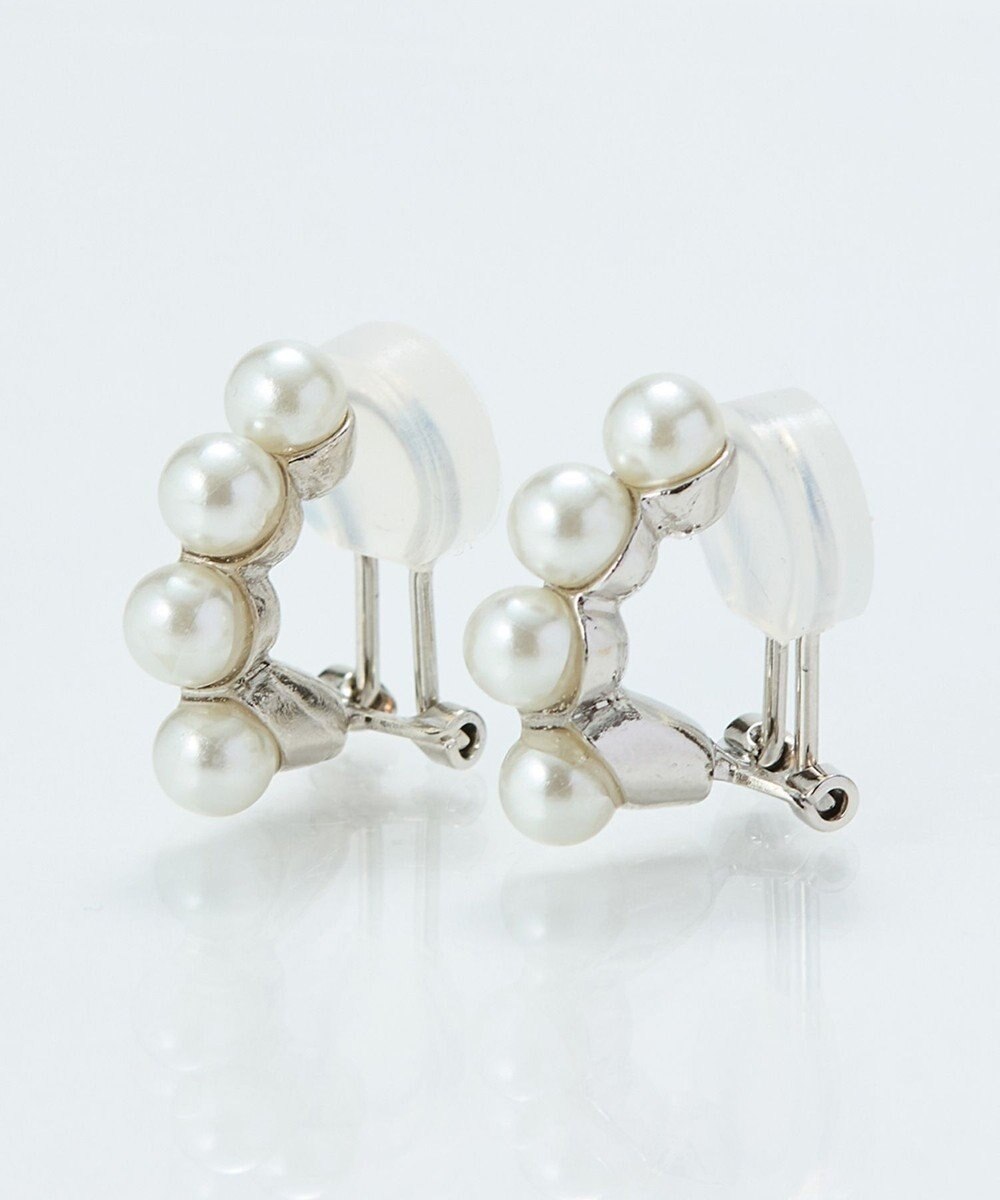 Phoebe 【痛くないシリーズ】ノーブルパールエアリーイヤリング　シルバー 