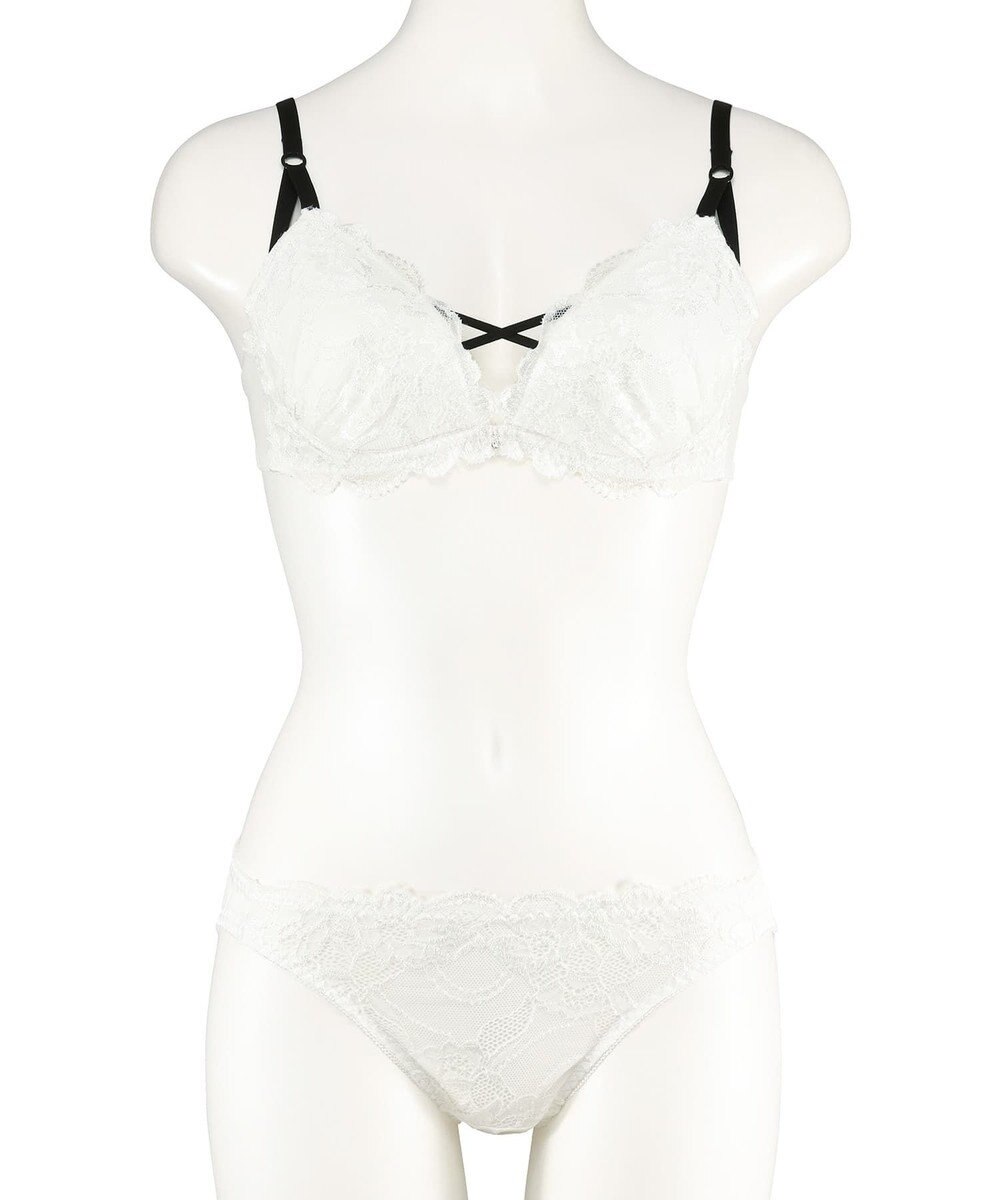 San-ai Resort（三愛水着楽園） 【WEB限定】【プチプラブラセット】純欲カラーヌーディーレーシーストリングブラ＆ショーツセット 【northerly】 