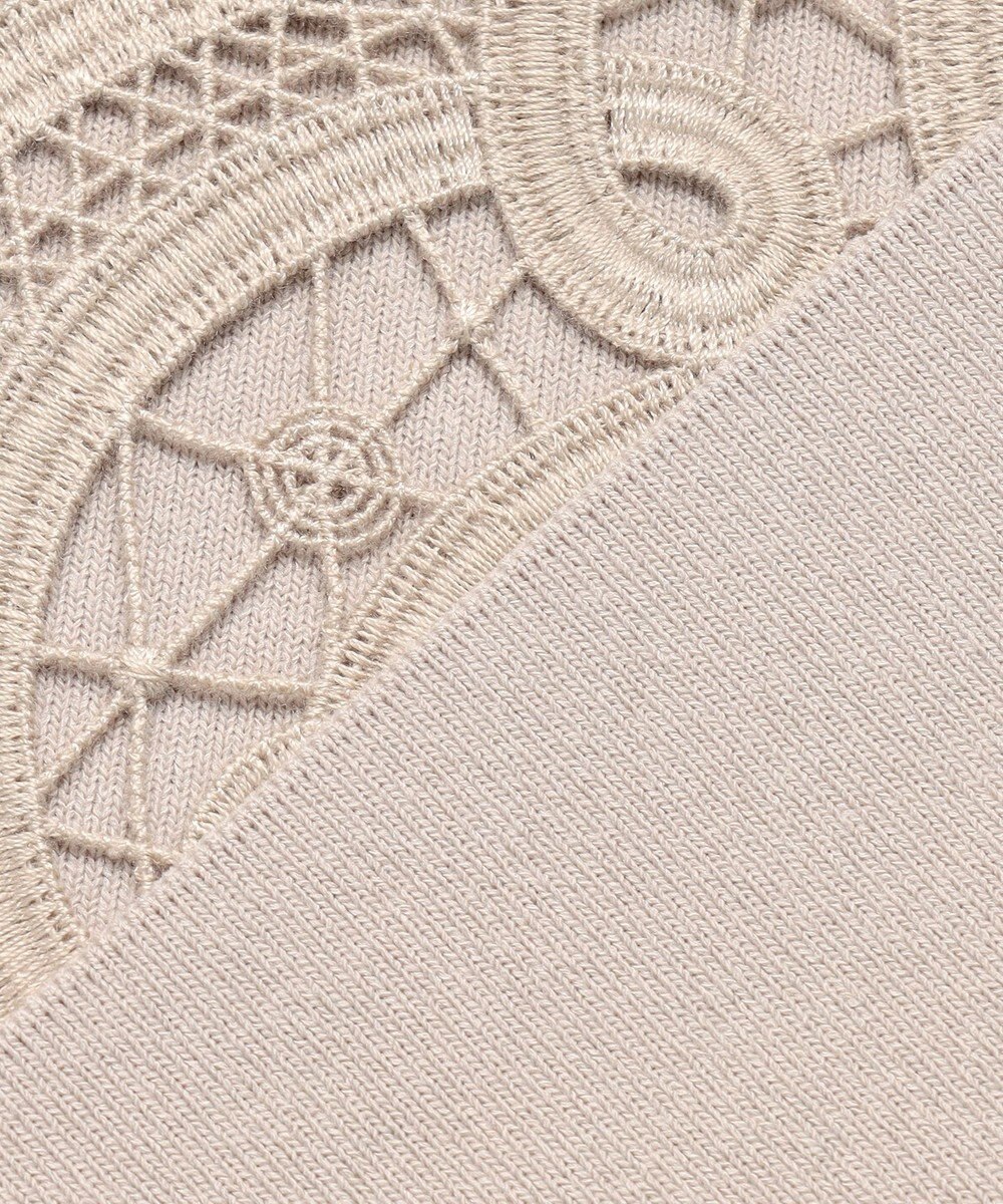 23区 【先行予約】エンブロイダリーレース ニットベスト 