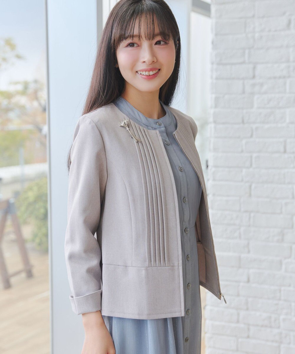 Tiaclasse フローラルブーケブローチ 