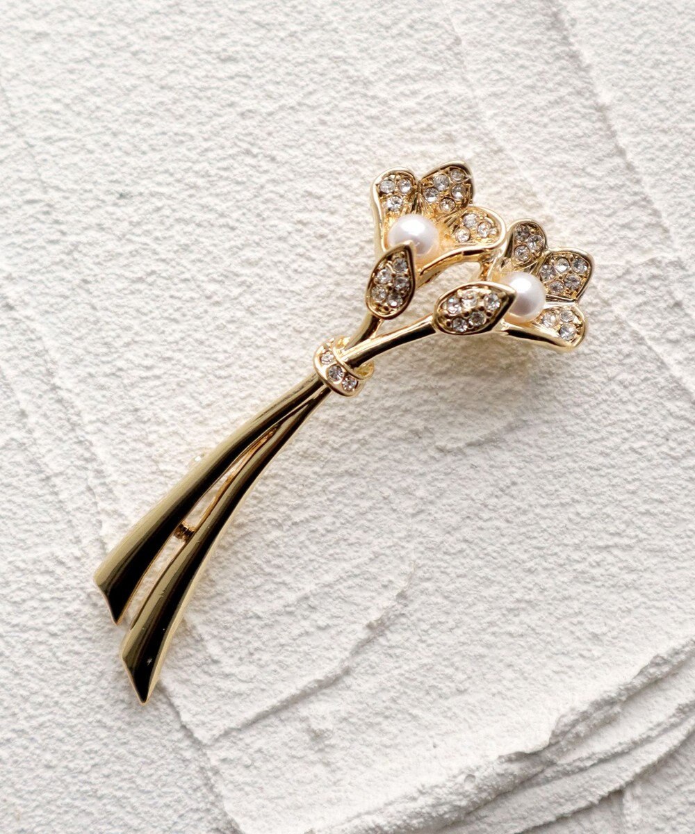 Tiaclasse フローラルブーケブローチ 