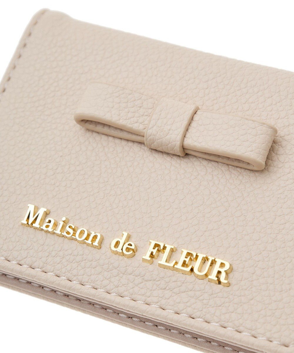 Maison de FLEUR 二つ折りリールパスケース 