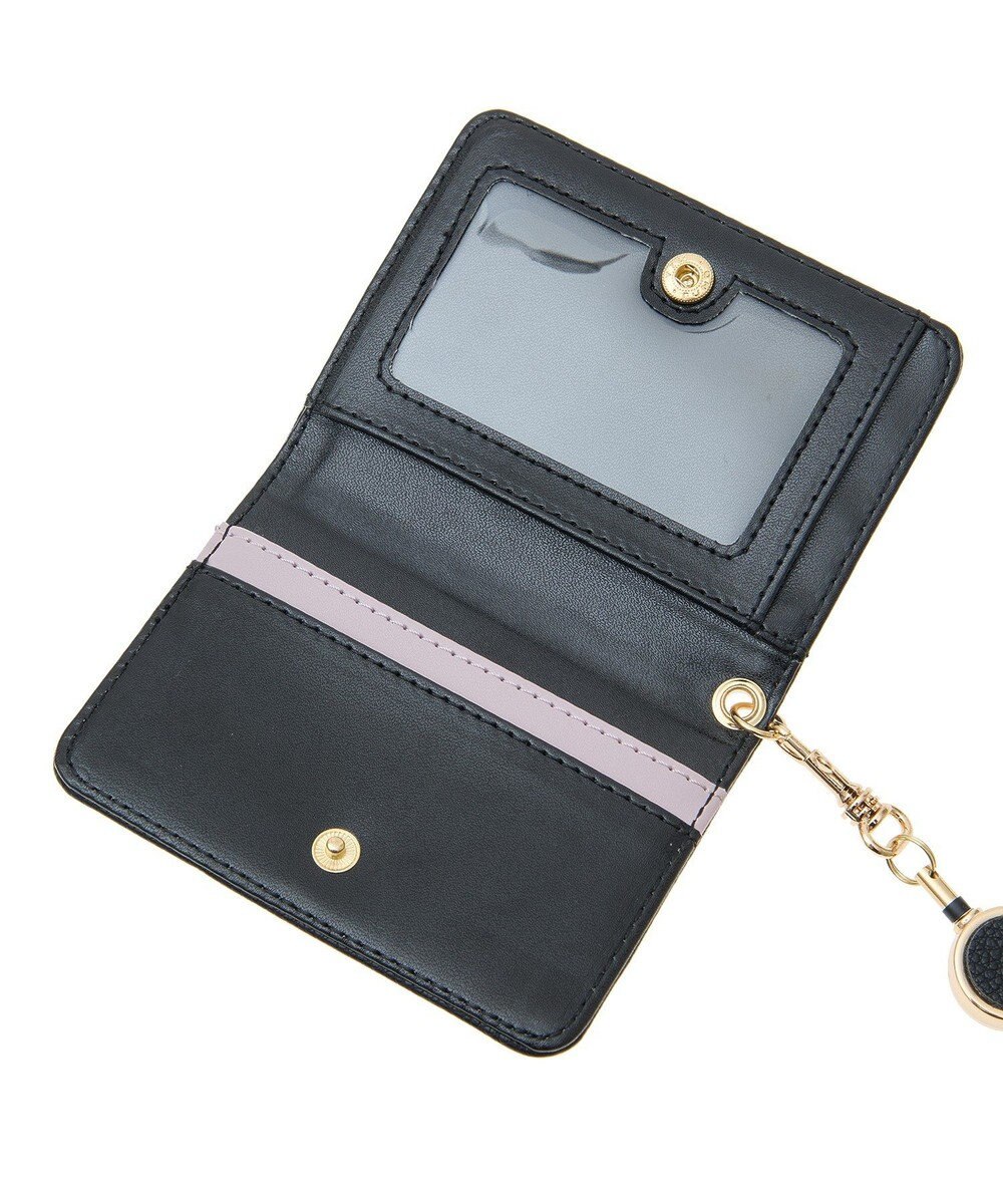 Maison de FLEUR 二つ折りリールパスケース 