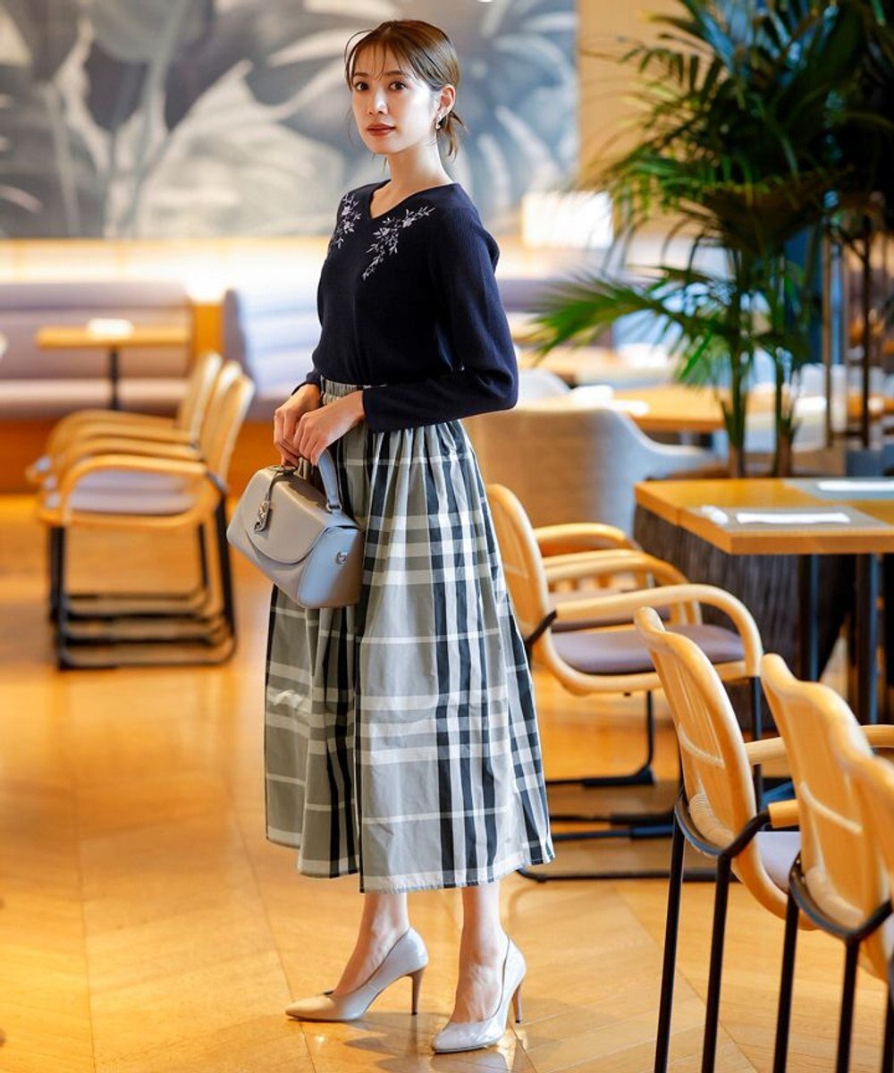 Tiaclasse 【洗える】刺繍リブニットトップス 