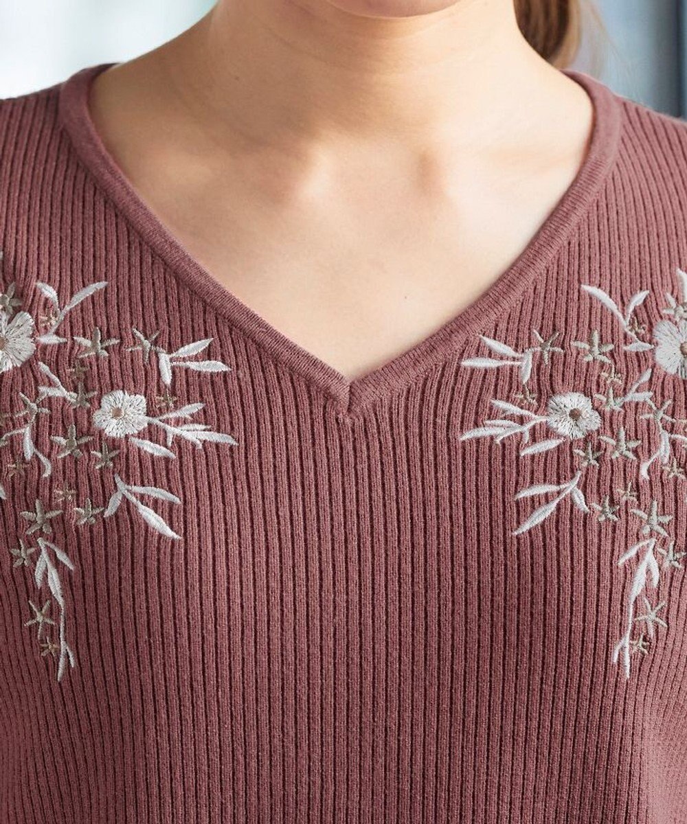 Tiaclasse 【洗える】刺繍リブニットトップス 