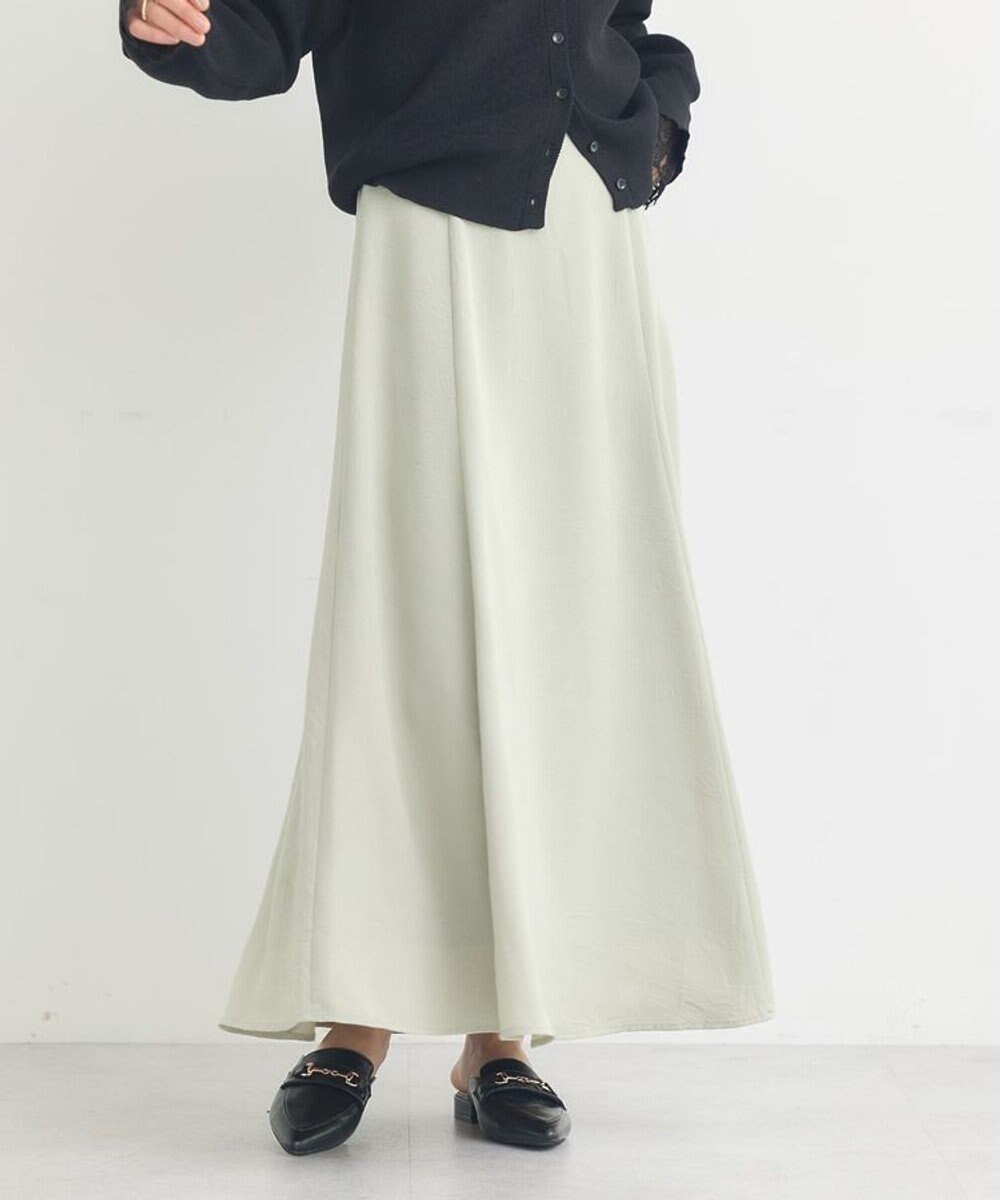 earth music&ecology サテンフレアスカート 