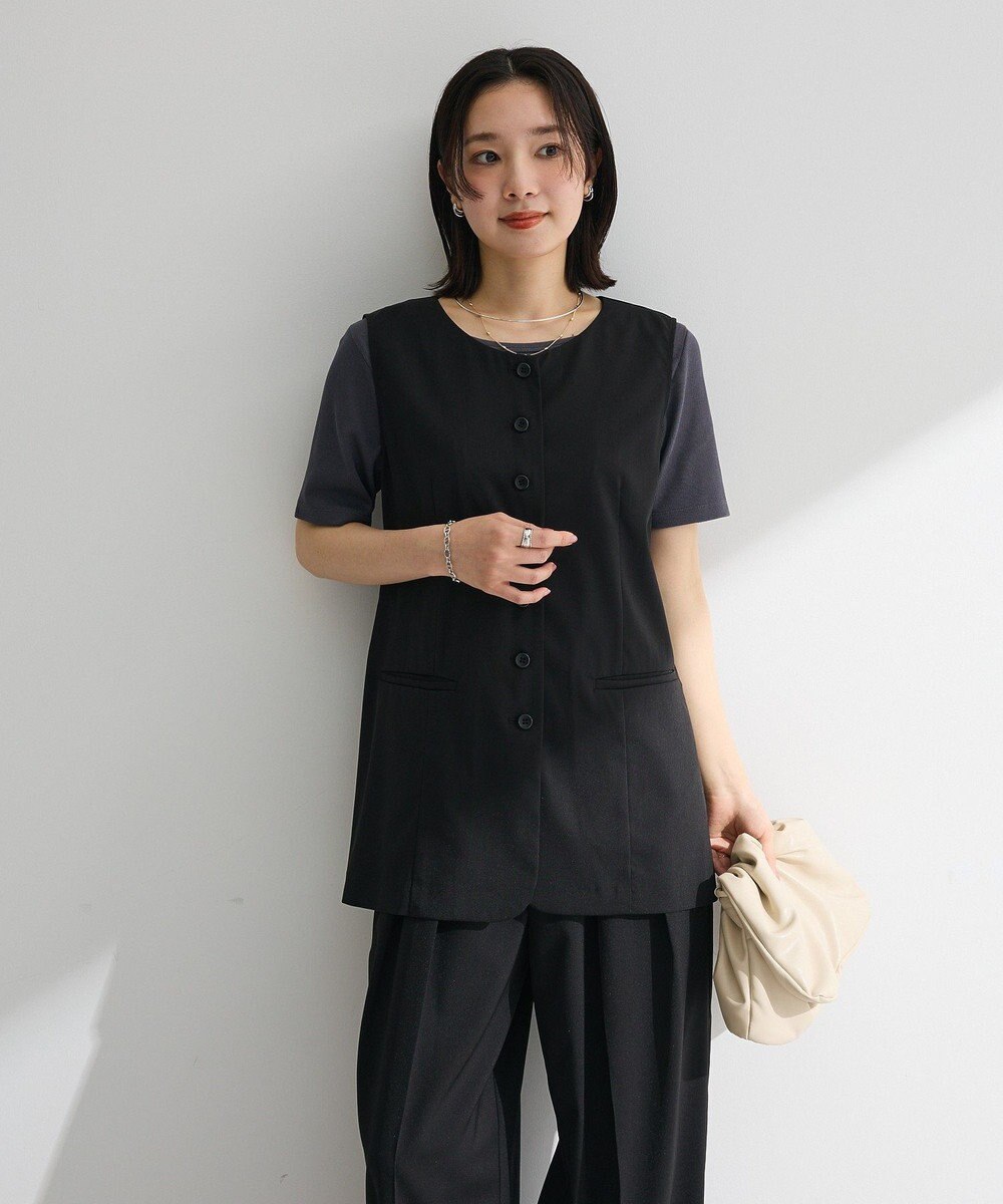 Green Parks クルーネック多釦ジレ 