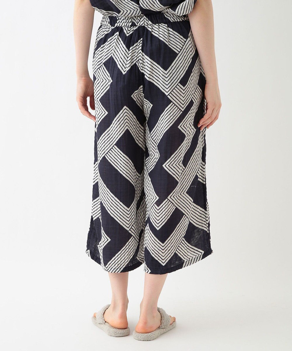 UCHINO クレープガーゼ ジオメトリックガウチョパンツ 