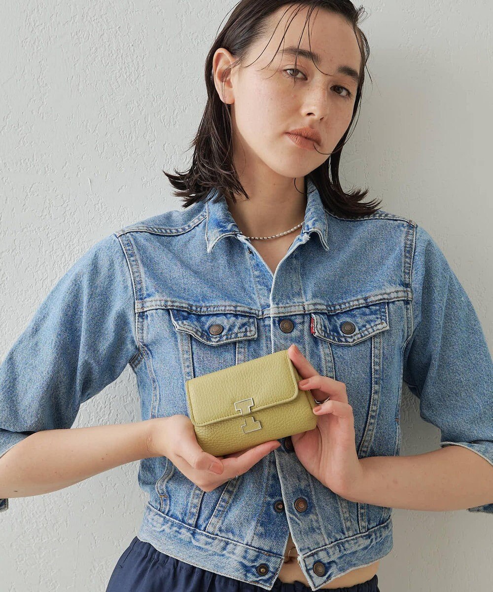 IACUCCI アバ ウォレット CERVO 