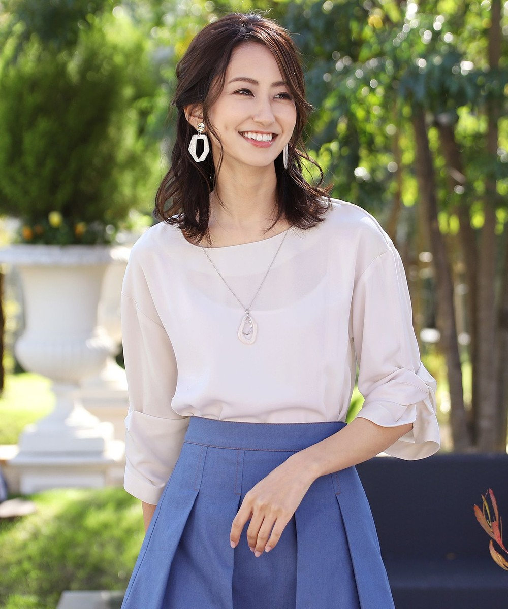 洗える 大人可愛い袖リボンタックブラウス Tiaclasse ファッション通販 公式通販 オンワード クローゼット 洗える 大人可愛い袖リボンタックブラウス Tiaclasse ファッション通販 公式通販 オンワード クローゼット