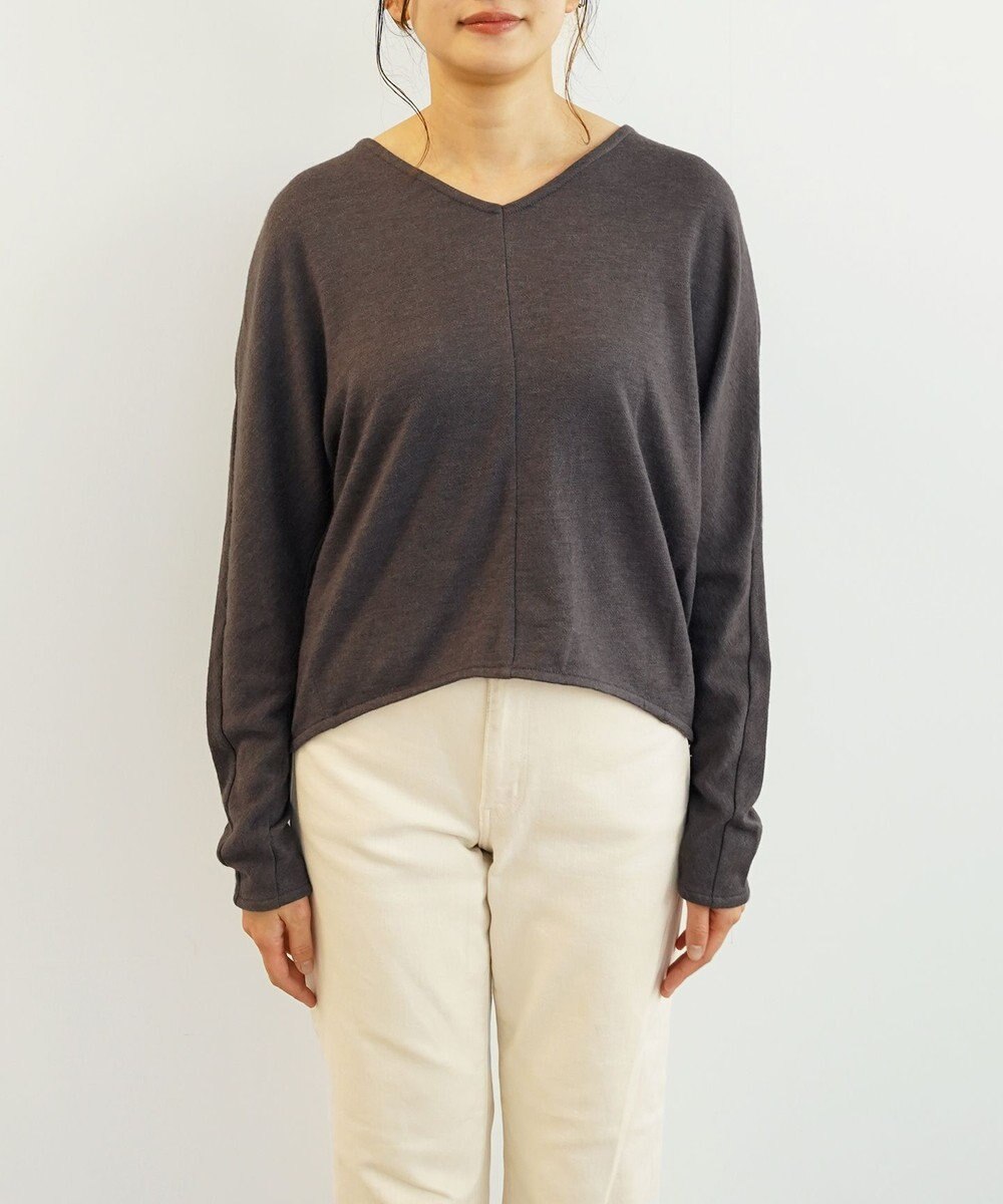 TOQUE 〈大草直子さんアドバイザー〉ロイヤルベビーアルパカ×タンギスコットン 裏毛 Vネックトップス 