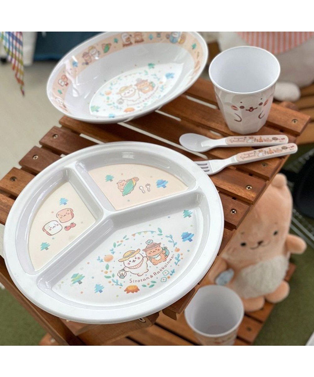 しろたん メラミン食器 ランチプレート しろたん らっこいぬ 森の休日柄 単品 食洗機可能 食器 メラミン製 仕切り 仕切りプレート お皿 プレート アウトドア お家時間 おうちじかん キッズ 子供 アザラシ あざらし かわいい キャラクター Mother Garden しろたん メラミン食器 ランチプレート しろたん らっこいぬ 森の休日柄 単品 食洗機可能 食器 メラミン製 仕切り 仕切りプレート お皿 プレート アウトドア お家時間 おうちじかん キッズ 子供 アザラシ あざらし かわいい キャラクター Mother Garden