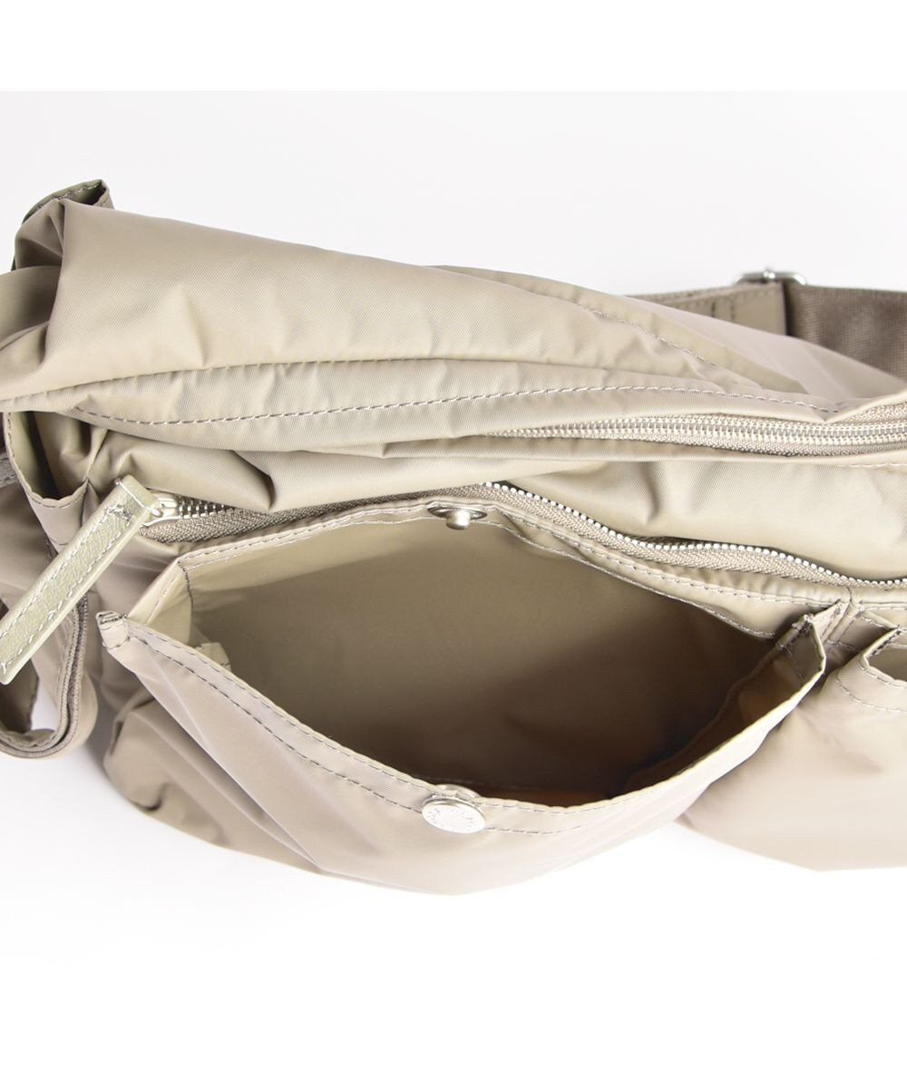 Y'SACCS ダブルホックポケットショルダー　Mサイズ 