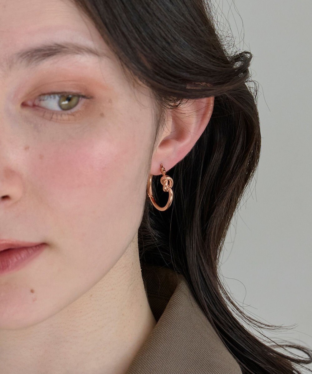 Phoebe スタイリッシュノットフープピアス　ローズゴールド 