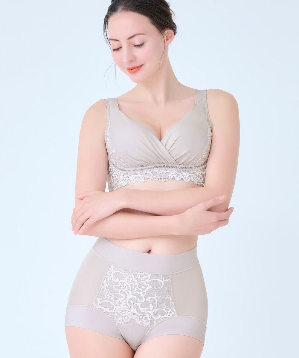 BRADELIS New York 【BRADELIS NewYork peace】綿混キャッチャーカップレースブラ25  ノンワイヤー 補正下着 補整 谷間メイク 