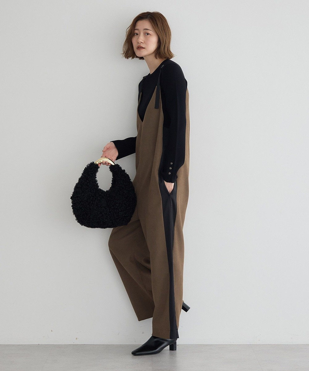 YECCA VECCA 袖釦クルーネックリブニット 