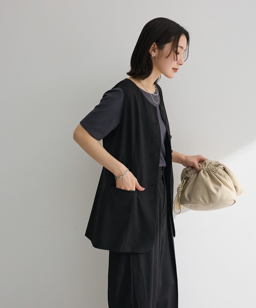 Green Parks クルーネック多釦ジレ 