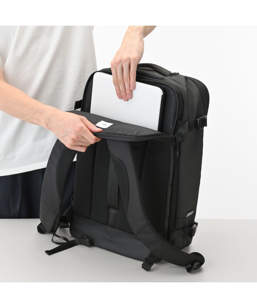 ACE BAGS & LUGGAGE 【真空圧縮】 ace. スペースオプト リュックサック B4サイズ 15.6インチPC 17901 エース 