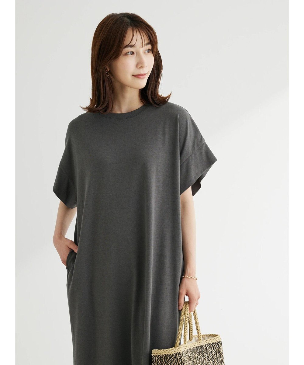 Green Parks 接触冷感　袖切替えカットワンピース 