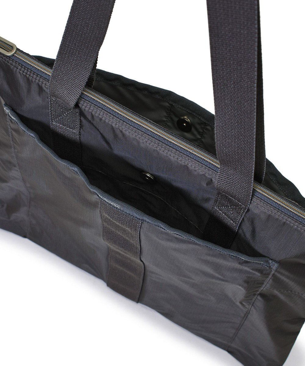 LeSportsac 10TH ESSENTIAL MAGAZINE TOTE/シャドウグレーC 