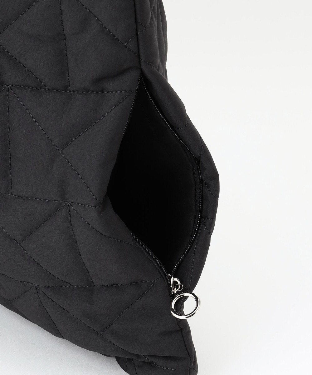 LA BAGAGERIE 【maison vert】 【超軽量！】キルティングトライアングルトートバッグ 