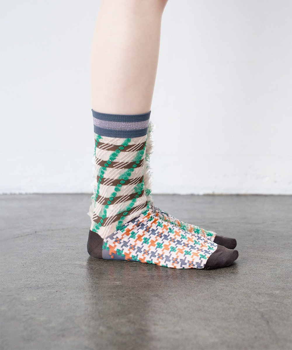 COQ LESSER TALE ラメリバーシブルファーソックス 