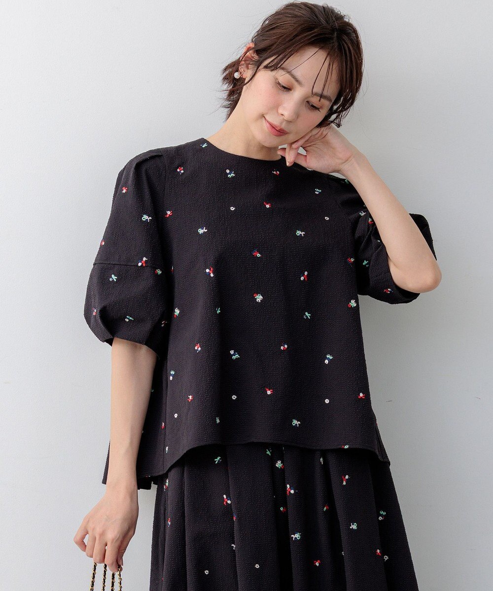 組曲 【WEB限定】ミニフラワーエンブロイダリー ブラウス 