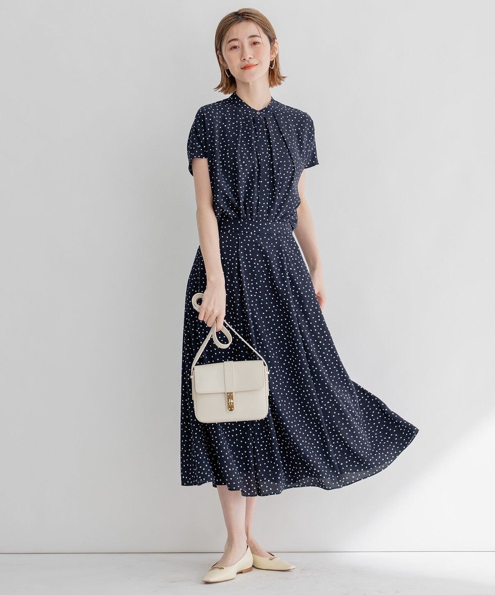 23区 【セットアップ対応/洗える】バックサテンアムンゼン ドットプリント スカート 