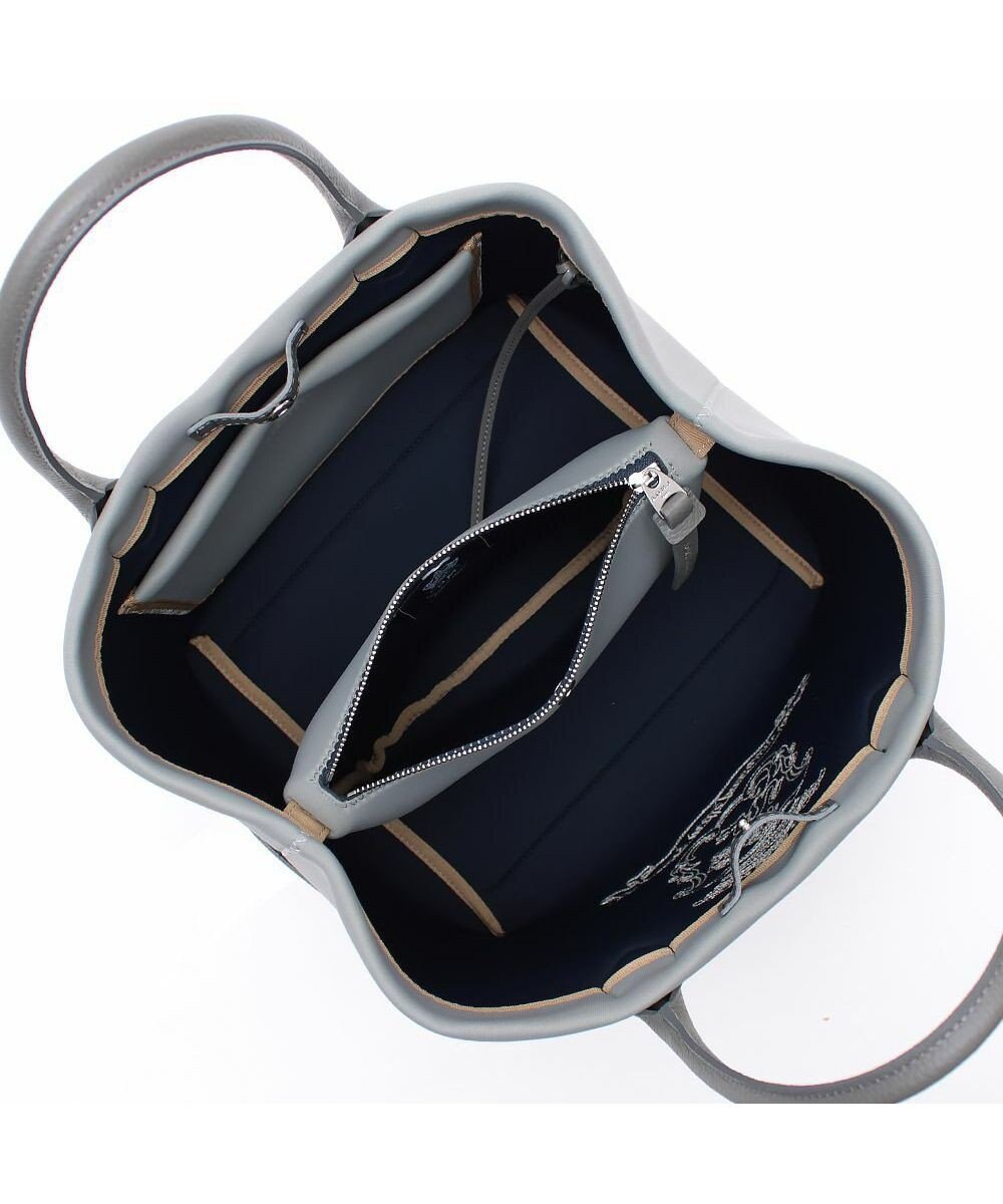 A.D.M.J. 【魔法の様に軽い】NEWマジックライトステッチ刺しゅうトートM 