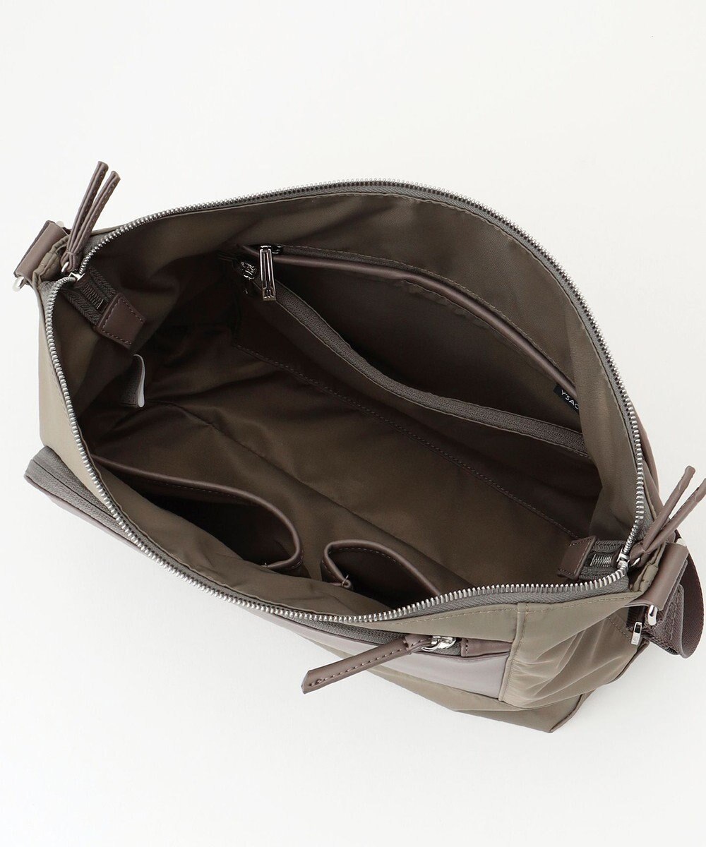 Y'SACCS ナイロン×リサイクルレザー　コンビマルチショルダー 