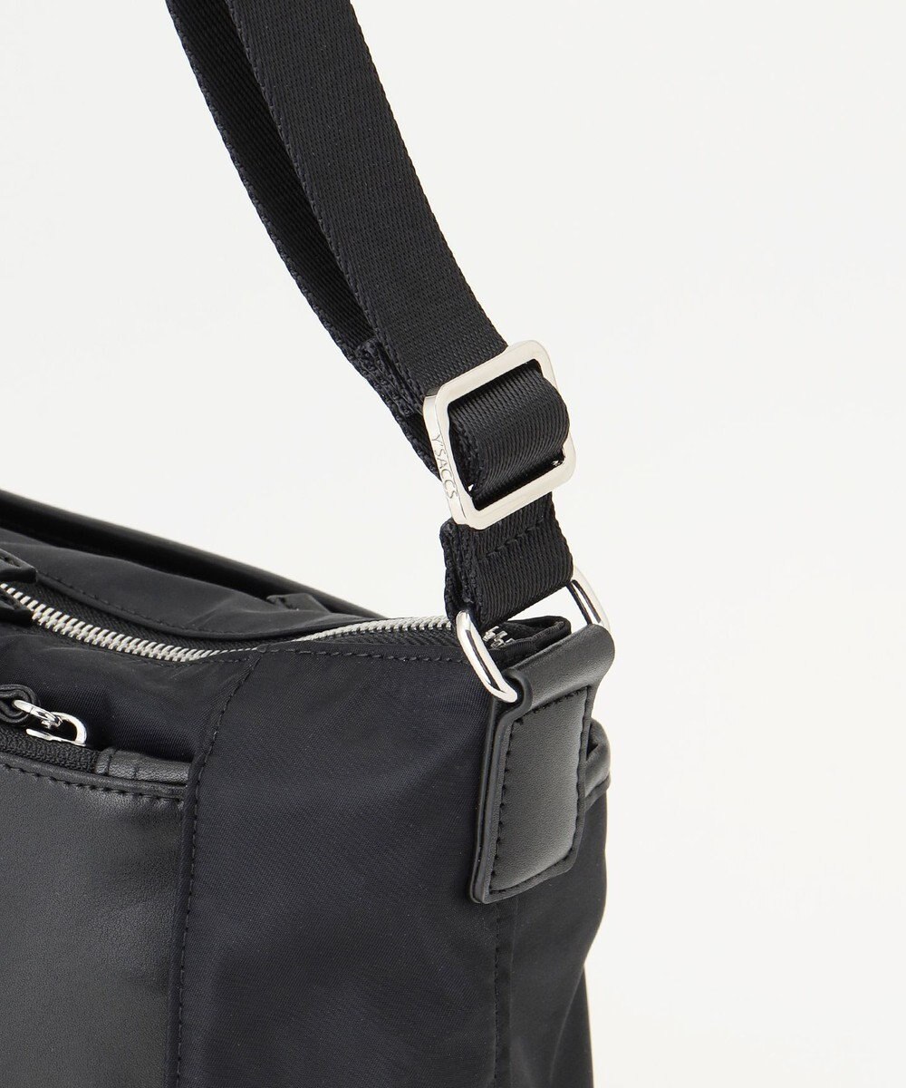 Y'SACCS ナイロン×リサイクルレザー　コンビマルチショルダー 