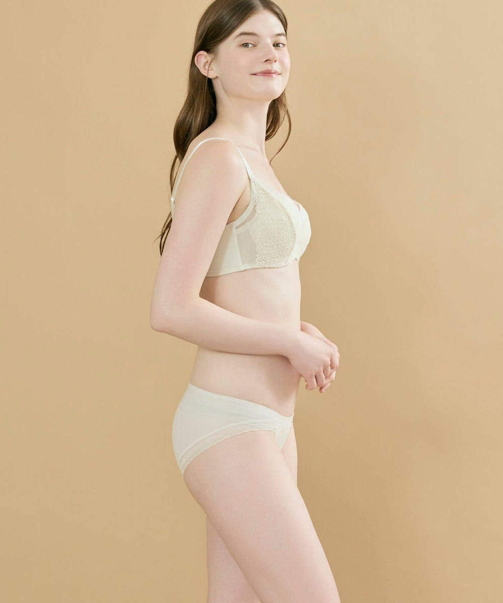 une nana cool さあわたし レース 脇高ブラジャー 