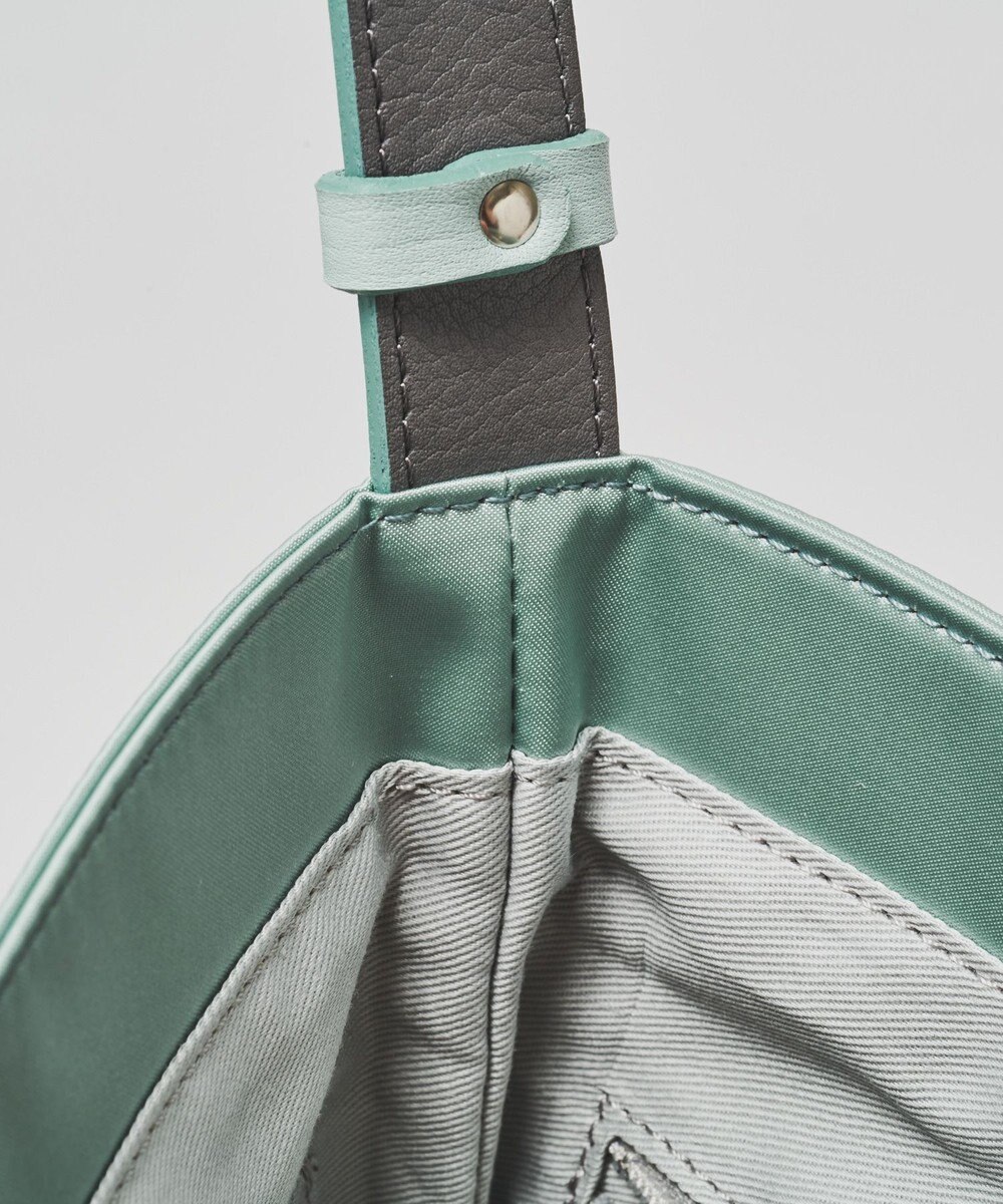 russet バイカラーレザーベルトフラットショルダーバッグ(SF-278) 