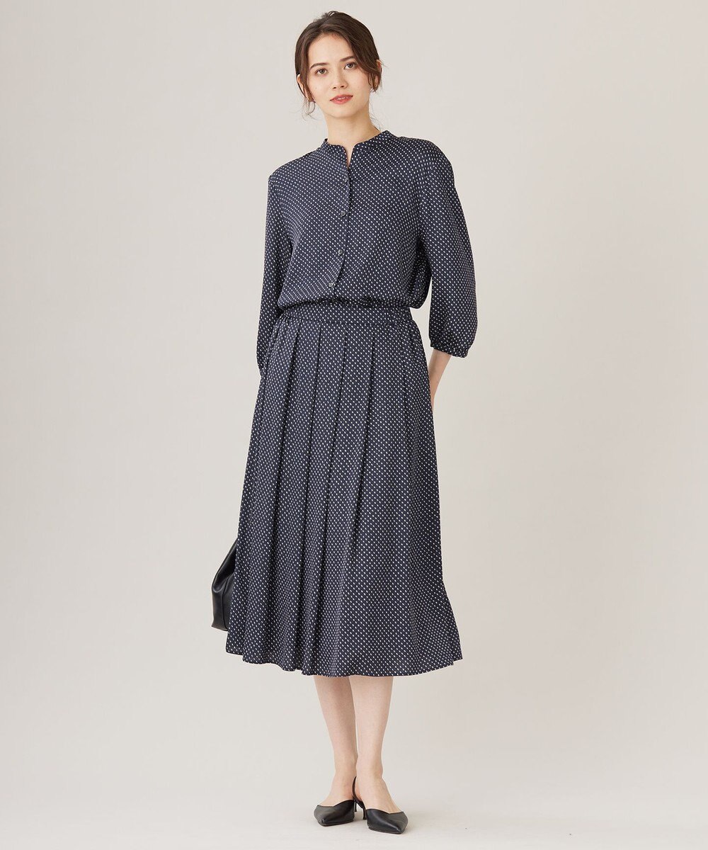 自由区 L 【カタログ掲載・セットアップ対応・洗える】サテンアムンゼンバンドカラー ブラウス 