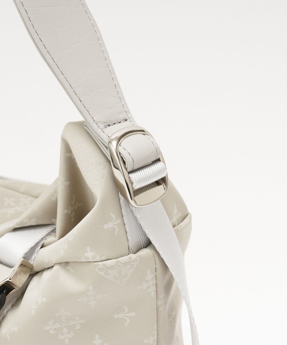 russet ナイロンジャガードメタルバックルショルダーバッグ M(CE-1671) 