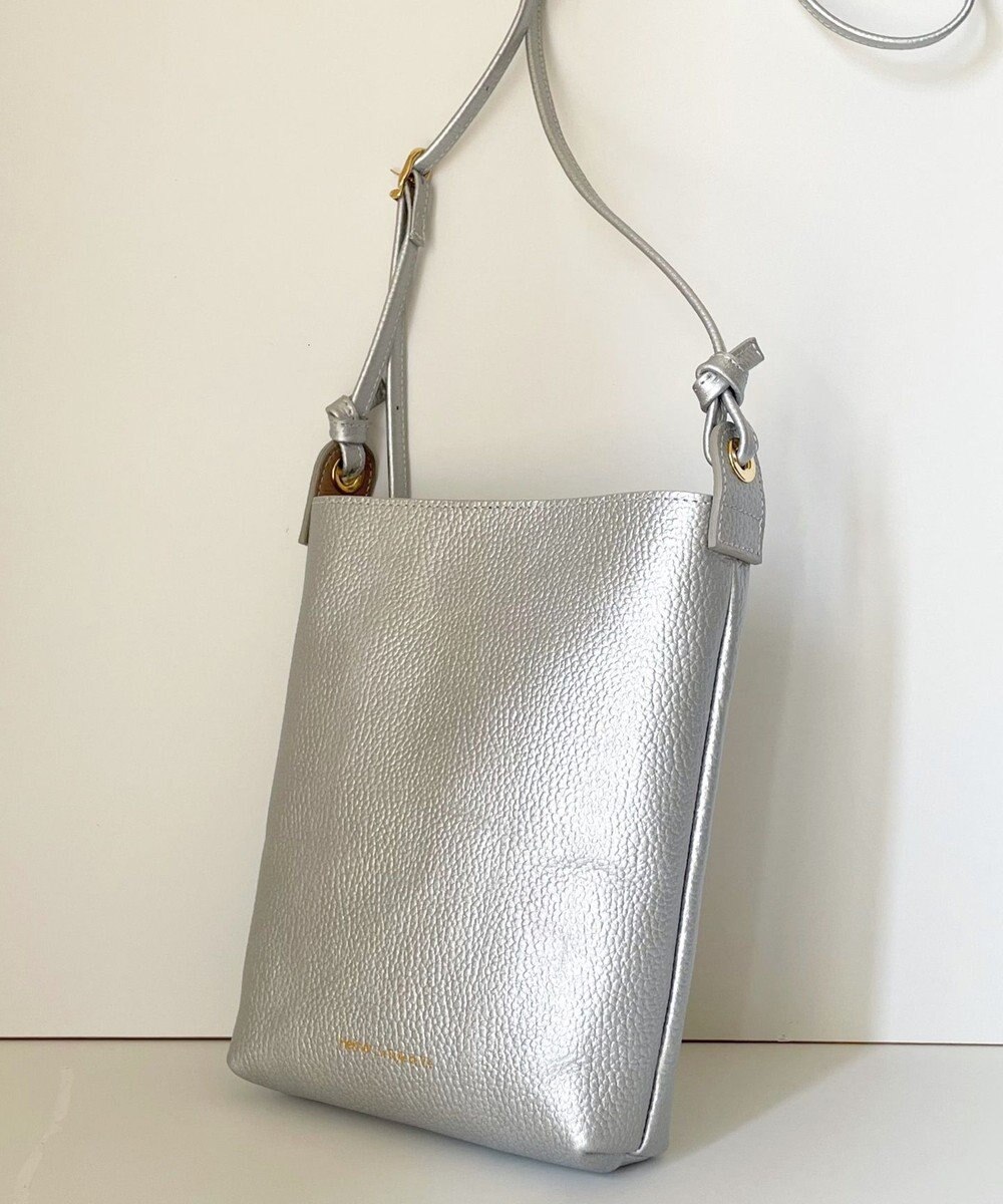 Hekhèr Le Style de Vie 新素材・新色追加【日本製】シュリンクレザー ショルダーバッグ シルバー 