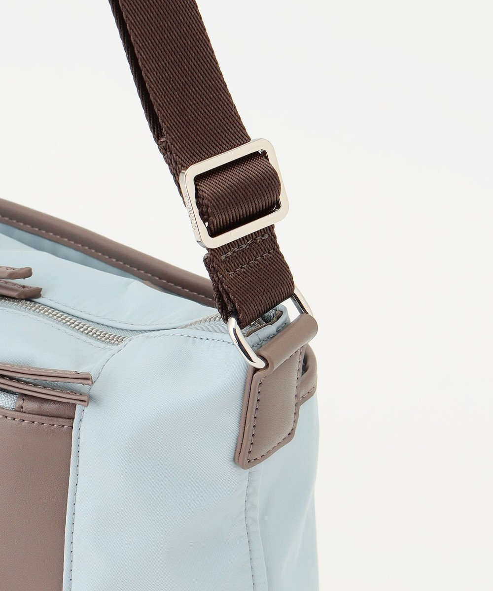 Y'SACCS ナイロン×リサイクルレザー　コンビマルチショルダー 