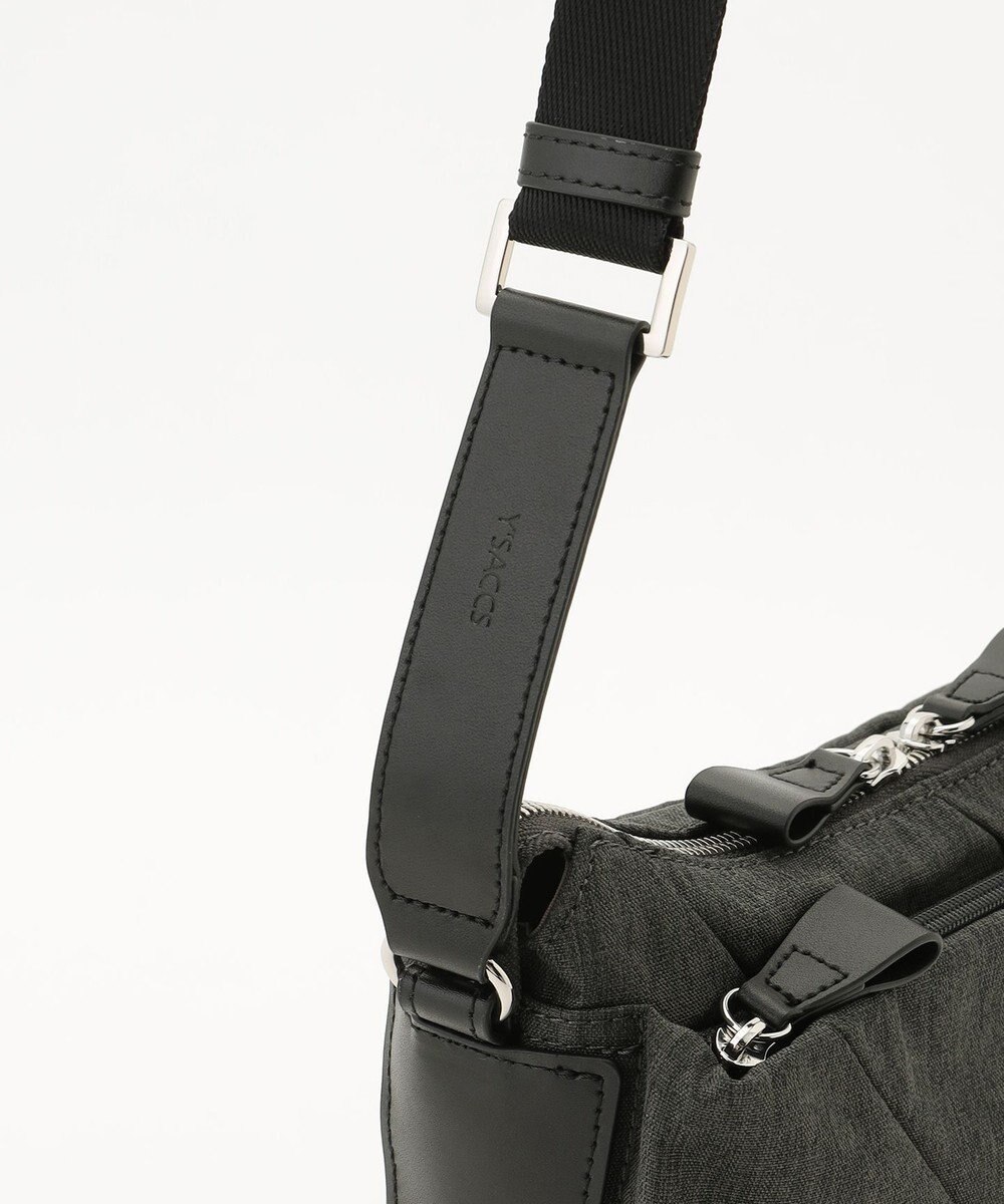 Y'SACCS ストリームラインポシェット 