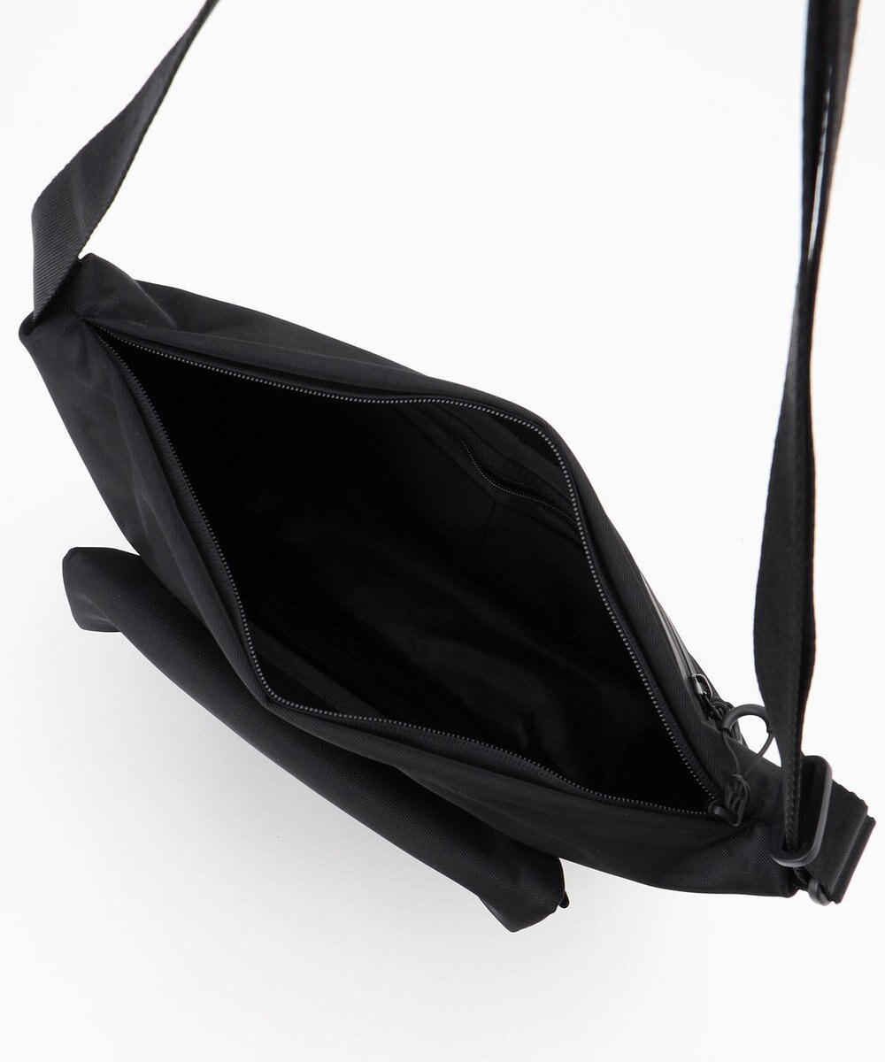 Y'SACCS 【DRY Pack】防水フラップスクエアショルダー 