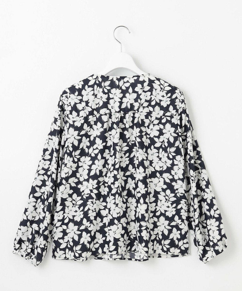 J.PRESS LADIES 【洗える】スパンフラワープリント  ボートネック ブラウス 
