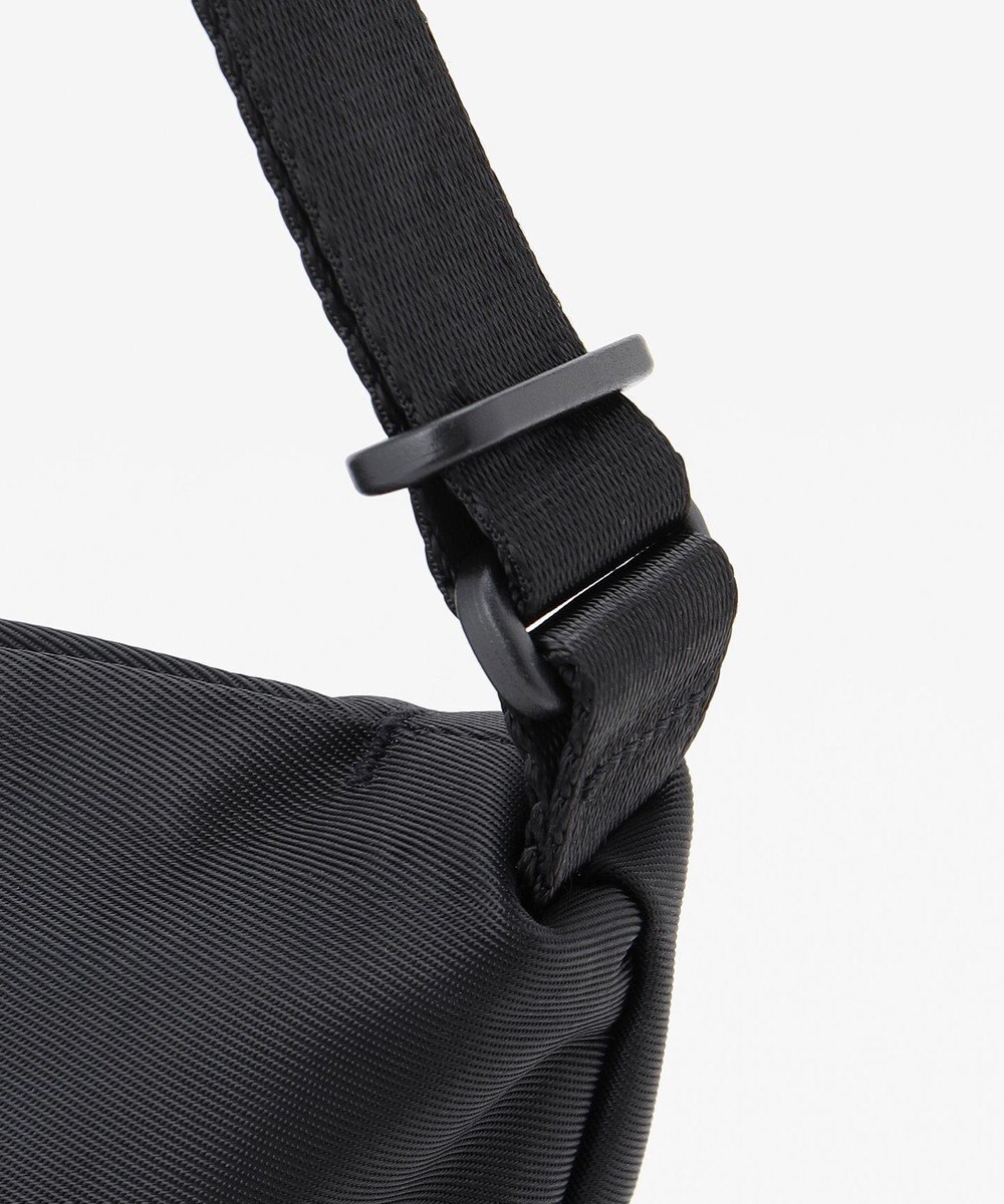 Y'SACCS 【DRY Pack】防水フラップスクエアショルダー 