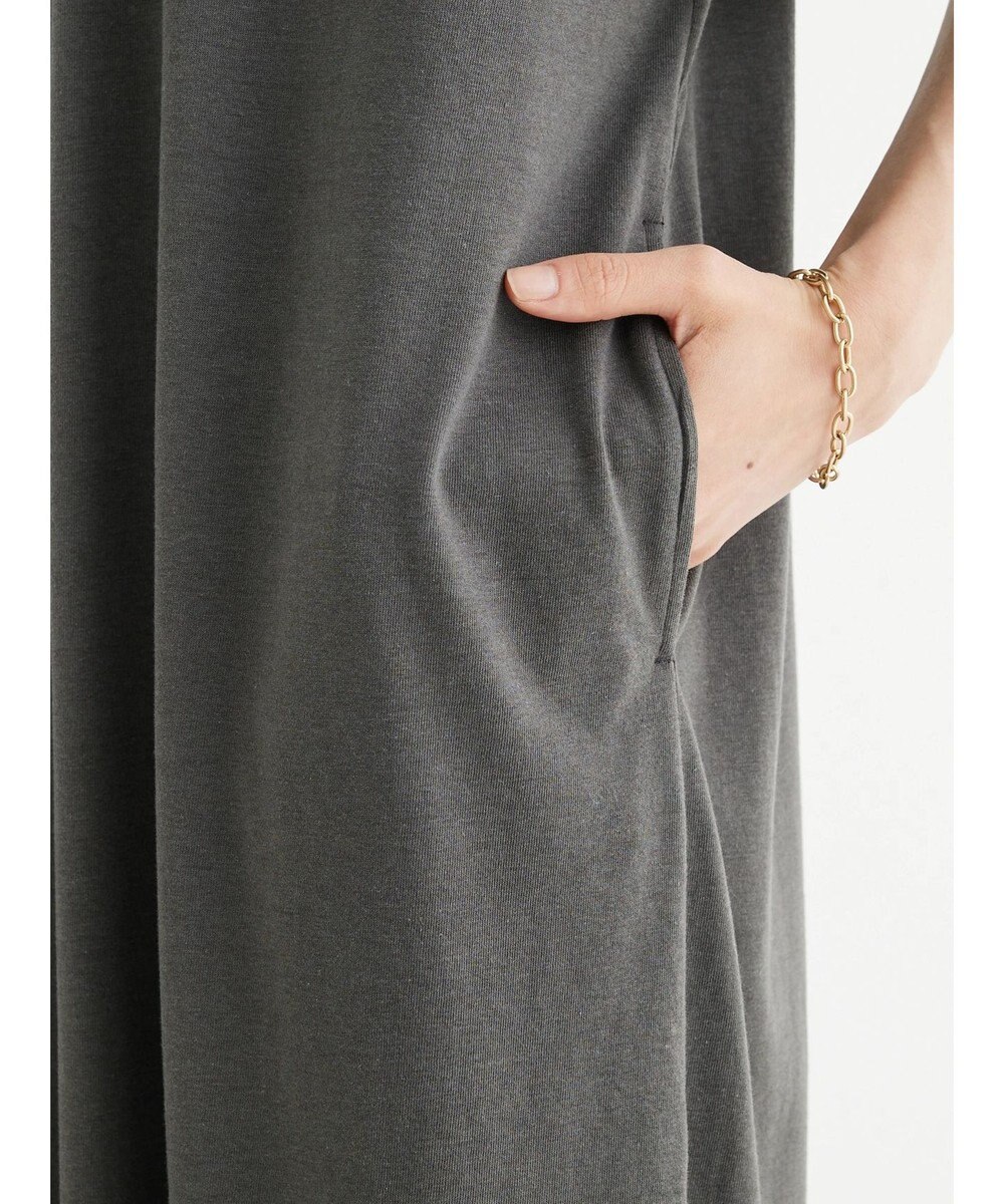 Green Parks 接触冷感　袖切替えカットワンピース 