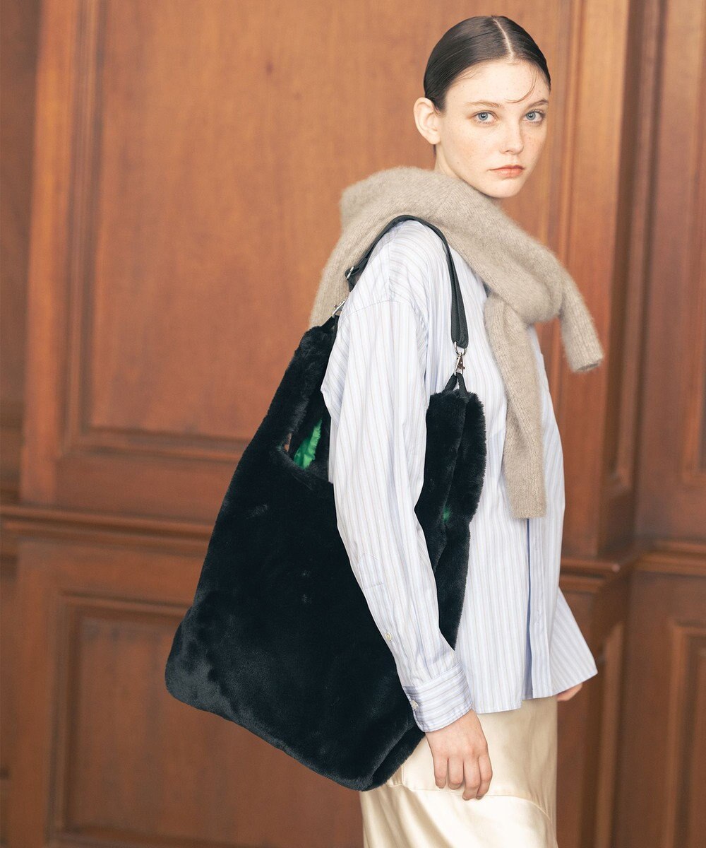 LeSportsac FUR SHOULDER TOTE/ブラックフラッフィーファー 