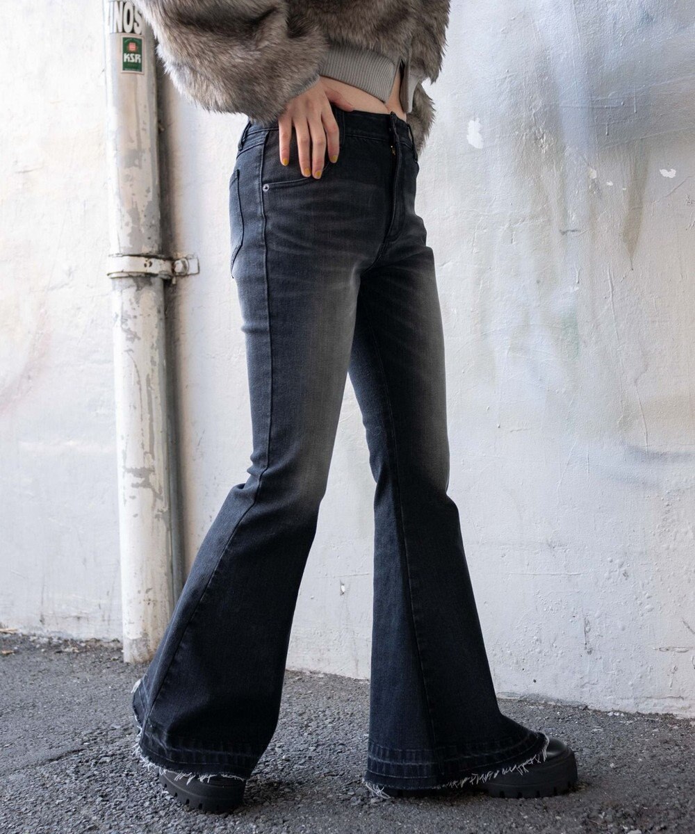 WEGO ローライズスーパーフレアデニムパンツ 