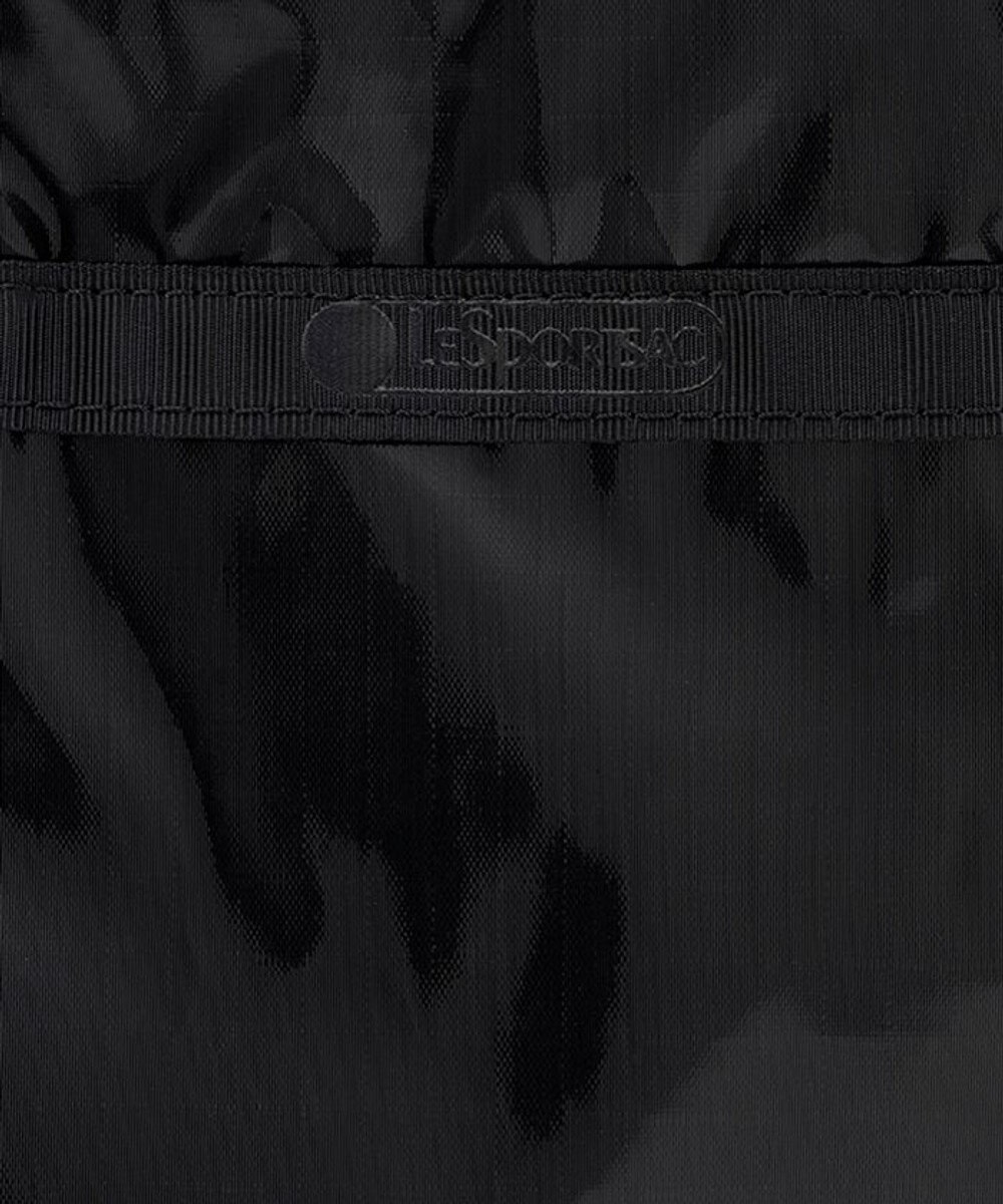 LeSportsac E/W CITY DRAWSTRING BAG??? /アップタウンブラックシャイン/ブラック 