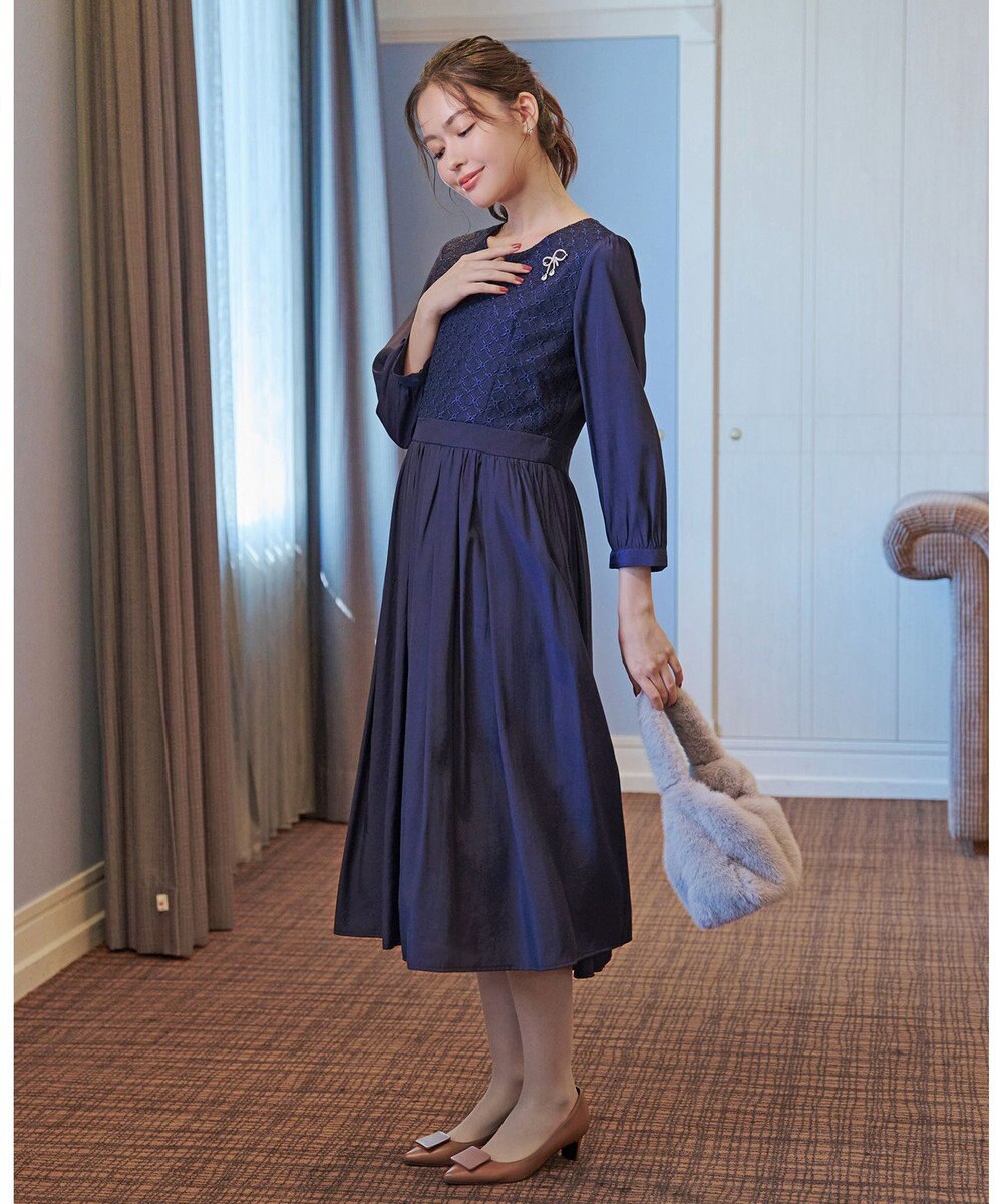 Tiaclasse 【安田美沙子さん着用】キュービックリボンモチーフブローチ 