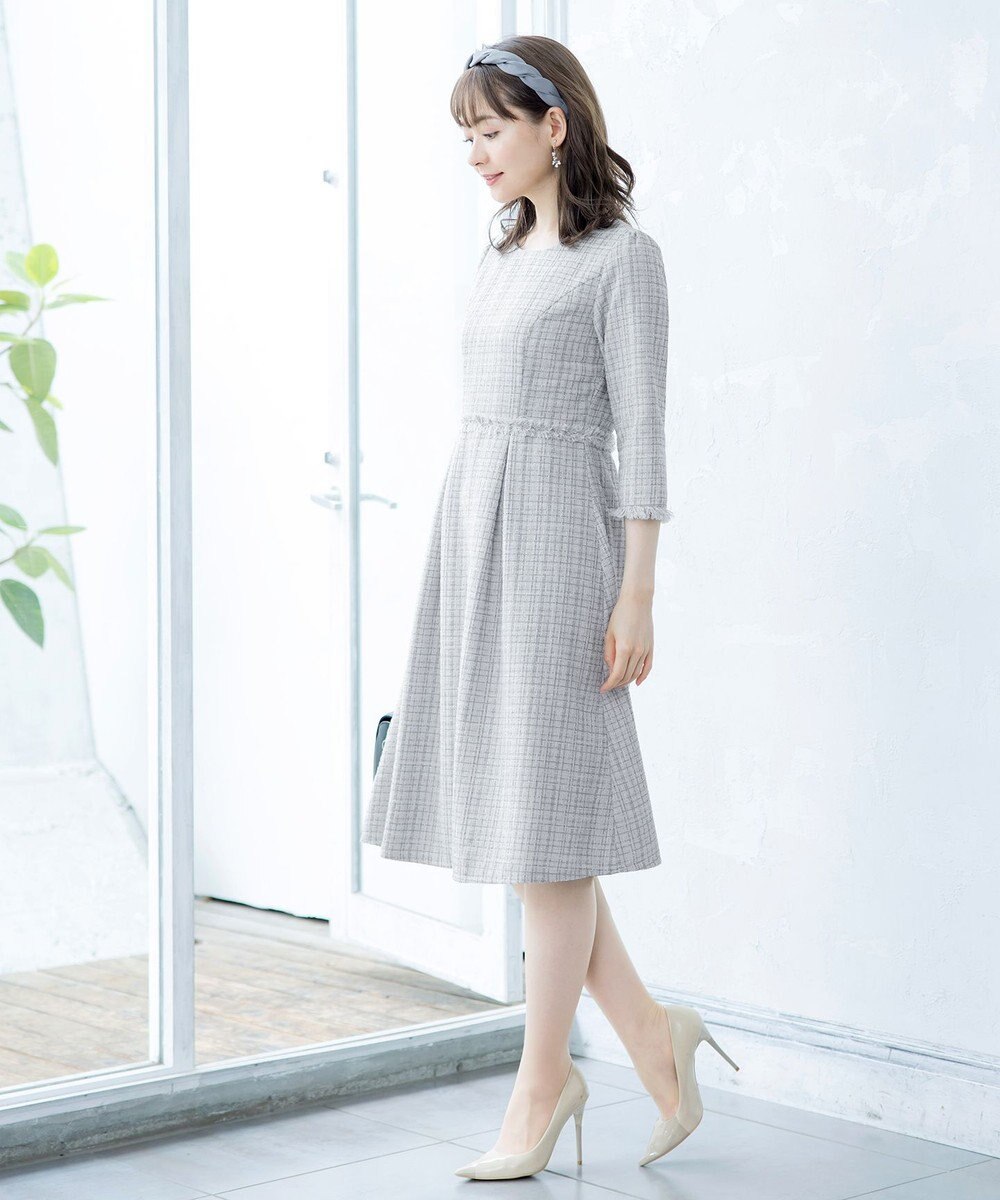 Tiaclasse 絶妙なMIXカラーのツイード素材で存在感溢れるタックワンピース 